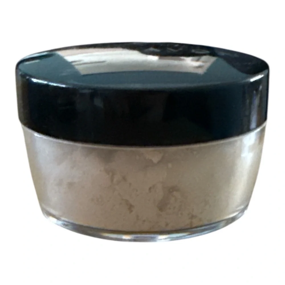 Avon Ideal Flawless Loose Powder - Translucent